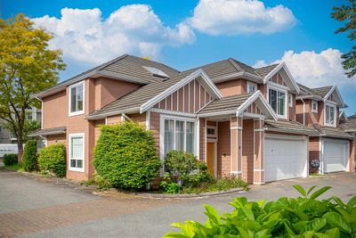 7 - 7060 Blundell Rd, Townhouse with 4 bedrooms, 3 bathrooms and 4 parking in Richmond BC | Image 2