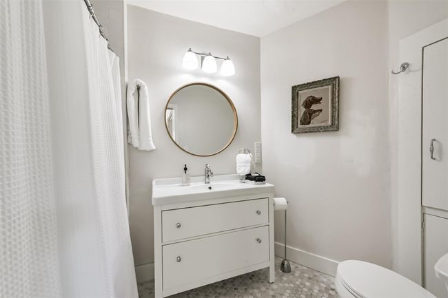 612 S Day St, House other with 4 bedrooms, 3 bathrooms and 1 parking in Brenham TX | Image 27