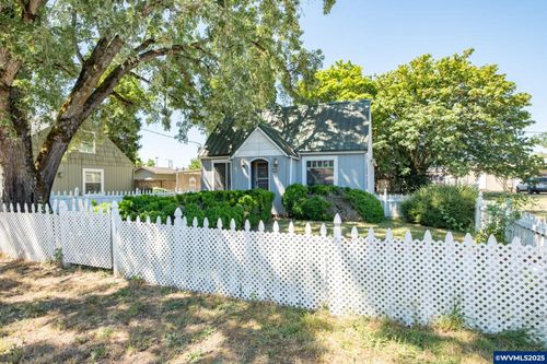 2454 Primrose St, Lebanon, OR, 97355-3029 | Card Image