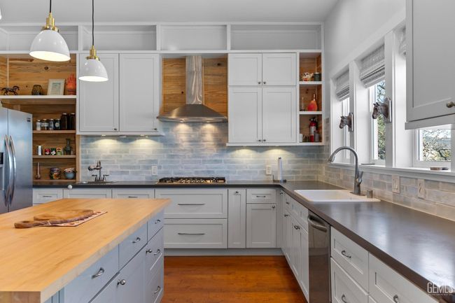 26501 Skyline Dr, House other with 3 bedrooms, 3 bathrooms and null parking in Tehachapi CA | Image 17