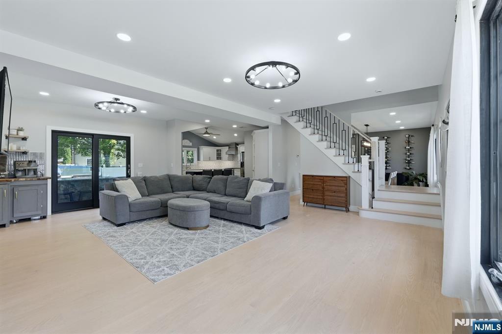 Residential in River Edge 4