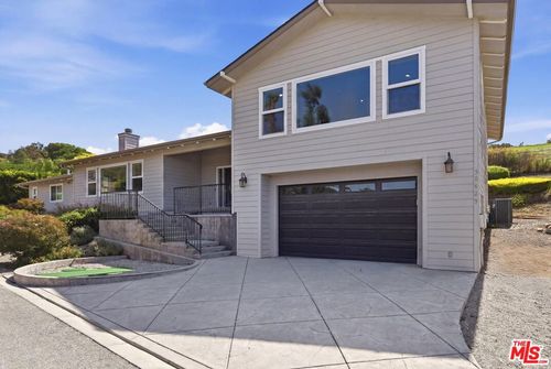 30429 Morning View Dr, Malibu, CA, 90265-3620 | Card Image