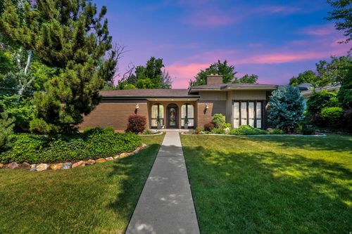 2801 E Valley View Ave, Holladay, UT, 84117-5530 | Card Image