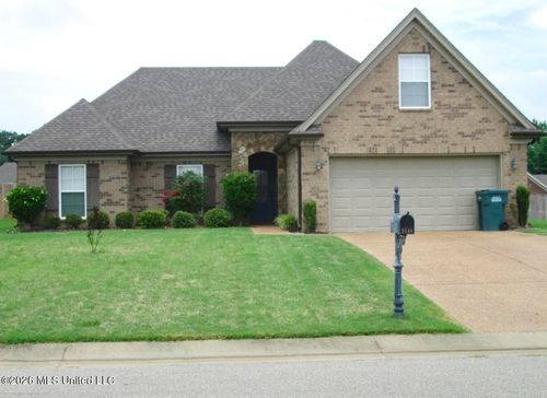 3148 Bramble Crest Drive, Southaven, MS, 38672 | Card Image