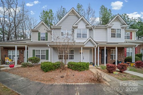6766 Cypress Tree Ln, Charlotte, NC, 28215-4233 | Card Image