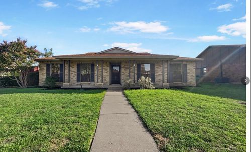 2213 Proctor Dr, Carrollton, TX, 75007-3429 | Card Image