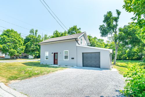 50 St Patrick St, Lindsay, ON, K9V1R3 | Card Image