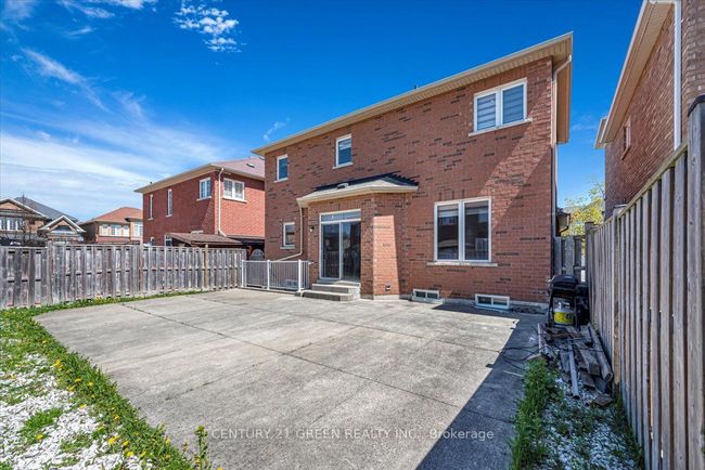 7 Accent Cir, House other with 6 bedrooms, 5 bathrooms and 4 parking in Brampton ON | Image 39
