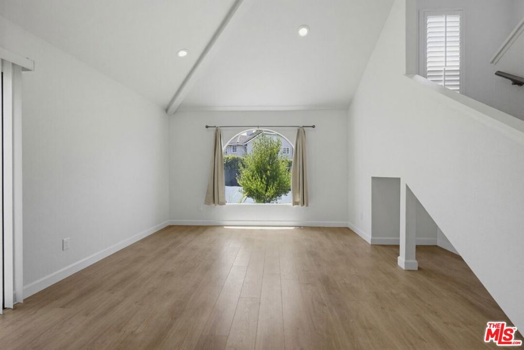 Residential in Huntington Beach 5