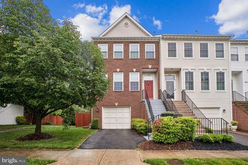 6618 Hunter Creek Ln, ALEXANDRIA, VA, 22315-6052 | Card Image