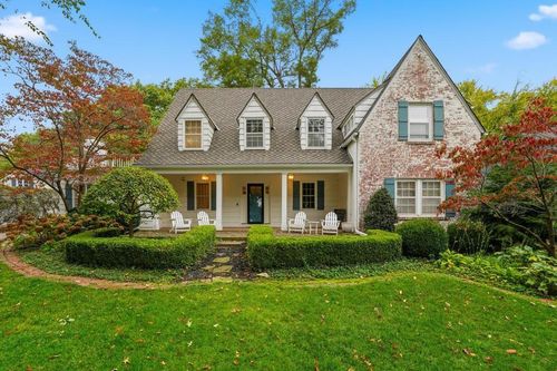 6316 Granada Dr, Prairie Village, KS, 66208-1543 | Card Image