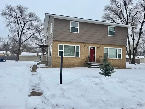 1132 33rd Ave N, Saint Cloud, MN, 56303-2240 | Card Image