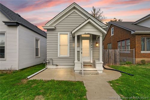 1401 E Oak St, New Albany, IN, 47150-3041 | Card Image