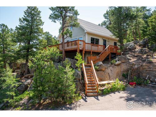 742 Hickory Dr, Lyons, CO, 80540-8032 | Card Image