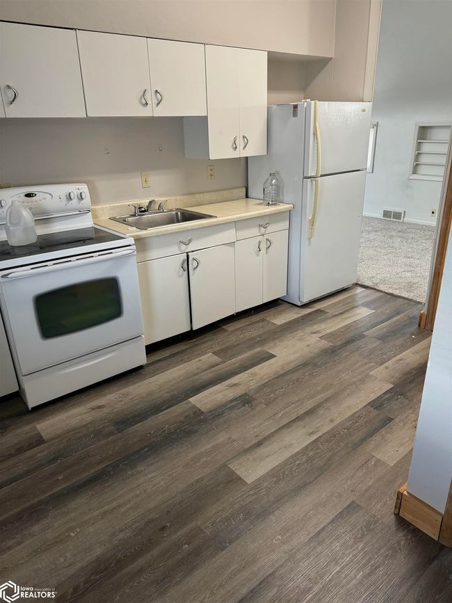 502 2 Nd St, Home with 7 bedrooms, 0 bathrooms and null parking in Griswold IA | Image 10