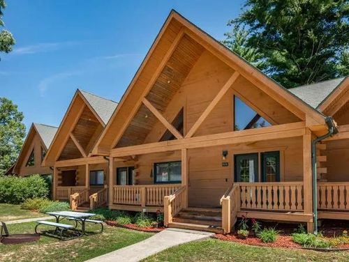 902 Yogi Circle, WARRENS, WI, 54666 | Card Image