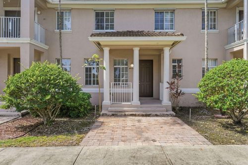 14052 Sw 272nd St, Homestead, FL, 33032-8890 | Card Image