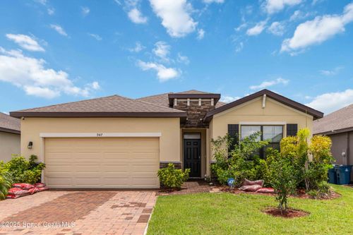 947 Remington Green Dr Se, Palm Bay, FL, 32909-6910 | Card Image