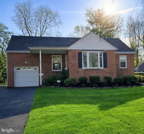 7 S Garfield Ave, WENONAH, NJ, 08090-1812 | Card Image