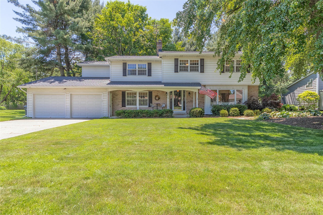 Isabelle St, Portage, MI 49024