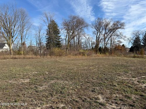 5655 Olive Tree Lane, Monclova, OH, 43542 | Card Image