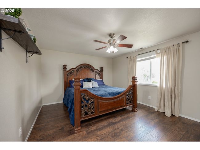 307 E Wilson St, House other with 3 bedrooms, 3 bathrooms and 3 parking in Yacolt WA | Image 28