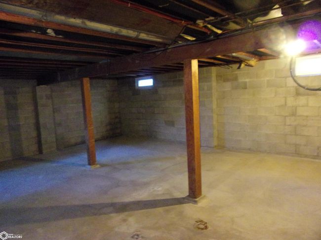 1905 Quint Ave, House other with 3 bedrooms, 2 bathrooms and null parking in Carroll IA | Image 17