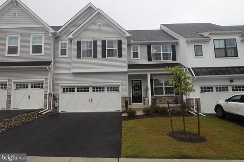 2925 Fence Buster Ct, FREDERICK, MD, 21702-1523 | Card Image