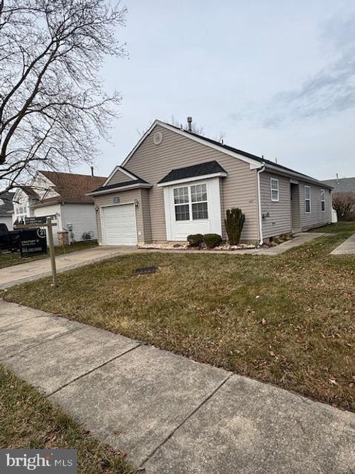 627 Barbados Dr, WILLIAMSTOWN, NJ, 08094-3002 | Card Image