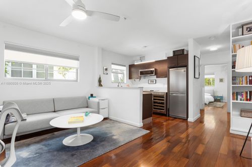 apt-328-1568 Pennsylvania Ave, Miami Beach, FL, 33139-3673 | Card Image