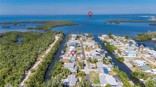 827 Seabreeze Dr, RUSKIN, FL, 33570-2804 | Card Image