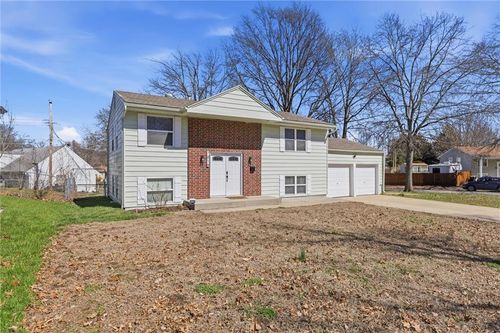 7818 Ne 56th St, Kansas City, MO, 64119-4113 | Card Image