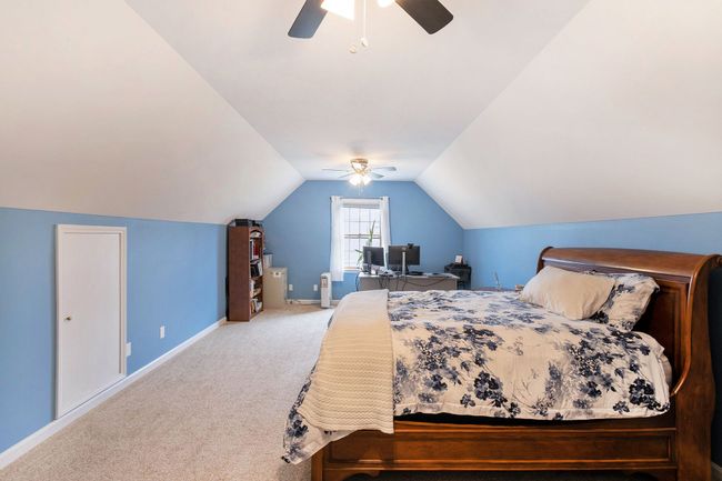 2352 Stepping Stone Pass, House other with 4 bedrooms, 3 bathrooms and null parking in Flushing MI | Image 20