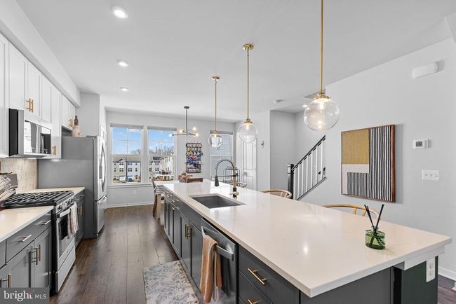 211 Huff Dr, Townhouse with 3 bedrooms, 4 bathrooms and null parking in STAFFORD VA | Image 4