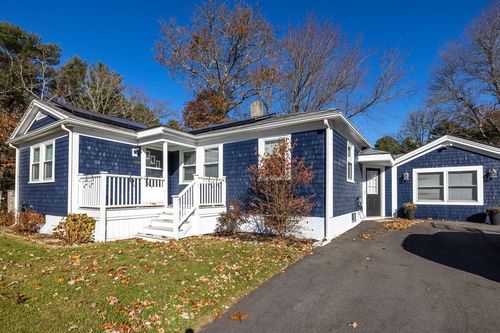 2036 Shawmut Ave, North Dartmouth, MA, 02747-1413 | Card Image