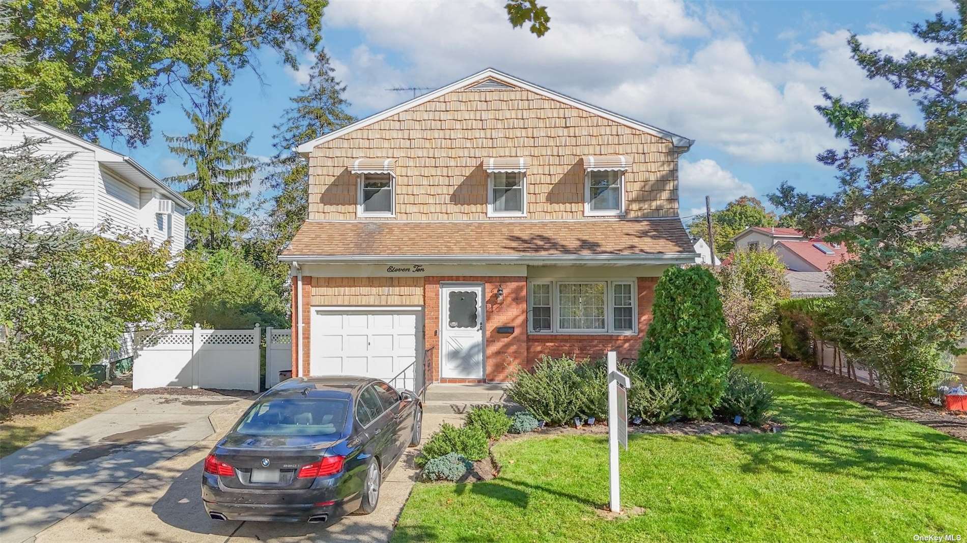 Linden St, Valley Stream, NY 11580