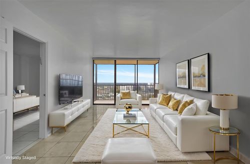 2210-20335 W Country Club Dr, Aventura, FL, 33180-1600 | Card Image