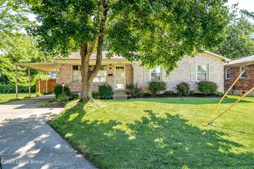 4501 Swako Ln, Louisville, KY, 40216-5439 | Card Image