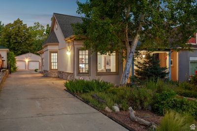 374 N I St E, House other with 4 bedrooms, 3 bathrooms and 2 parking in Salt Lake City UT | Image 2