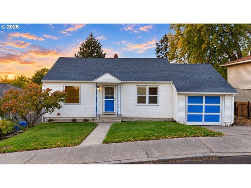 523 Nw 6th St, Pendleton, OR, 97801-1315 | Card Image