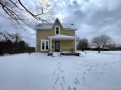 10210 County Line Rd, Ortonville, MI, 48462-8862 | Card Image