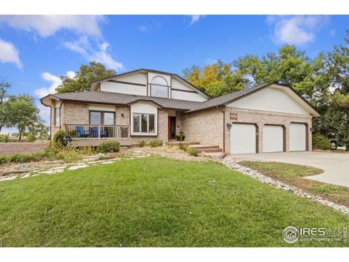 3031 Spring Mountain Dr, Loveland, CO, 80537-7428 | Card Image