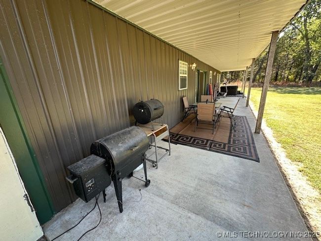 705 D St, House other with 3 bedrooms, 2 bathrooms and null parking in Calvin OK | Image 10