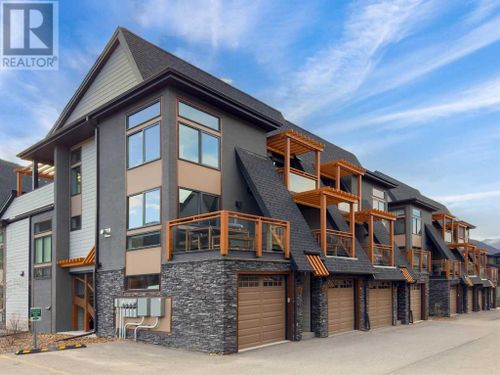 701-102 Stewart Creek Rise, Canmore, AB, T1W0K6 | Card Image