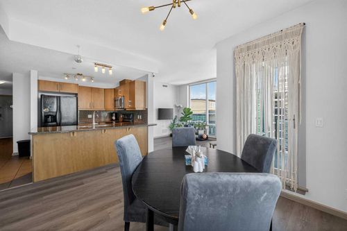 2504-210 15 Ave Se, Calgary, AB, T2G0B5 | Card Image
