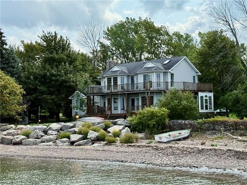 12 Summer Haven Dr, Hilton, NY, 14468-9138 | Card Image