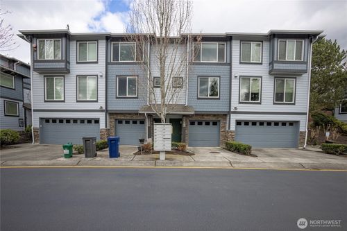 21244 Se 42nd Ln, Issaquah, WA, 98029-9514 | Card Image