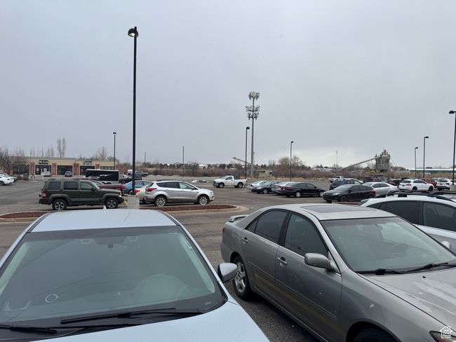 View of uncovered parking lot | Image 15