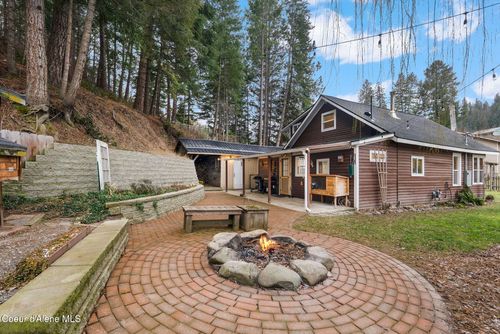 6885 Hazel St, Bonners Ferry, ID, 83805 | Card Image