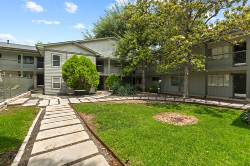 211-2303 E Side Dr, Austin, TX, 78704-5237 | Card Image